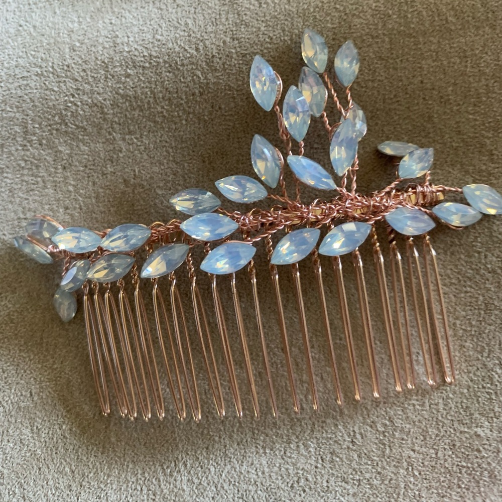 Bridal hair comb - Picture 2 of 5